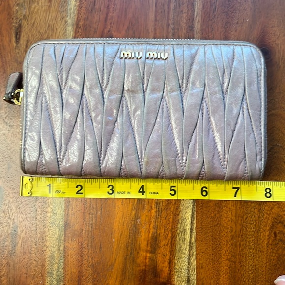 Miu Miu Quilted Leather Wallet in Purple - Picture 1 of 15